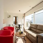 New Dahlia 13 With Parking By Interhome Casa de Férias